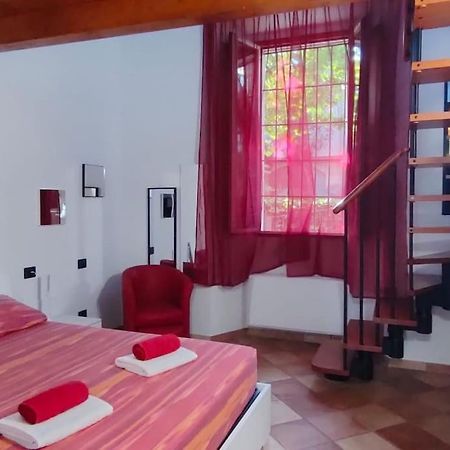 La Casa Di Trilly Apartment Vigevano Luaran gambar