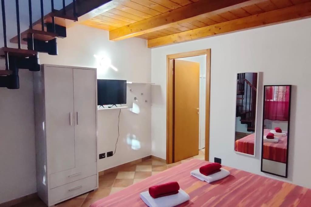 La Casa Di Trilly Apartment Vigevano Luaran gambar